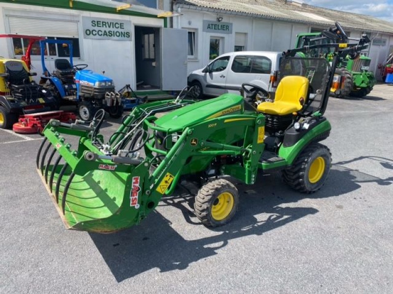 John Deere 1026 R tractor €18,500