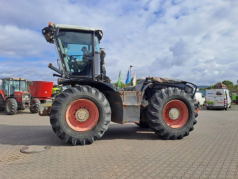 E-FARM: Claas Xerion 3300 TRAC VC - Tracteur - id BFDLGRH - 59 900 € - Année: 2007 - Lecture du nombre d'heure: 7 800,Puissance du moteur (chevaux): 330,Allemagne