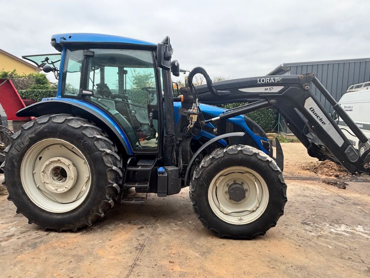 Valtra A114MH Traktor 46.800 €