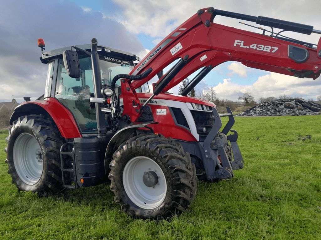 Massey Ferguson 6S.135 Трактор 87 000 €