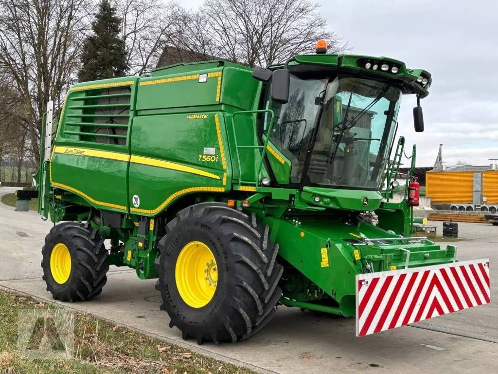 John Deere T 560i Kombajn zbożowy
