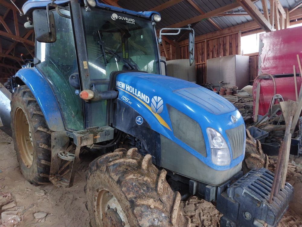New Holland TD5.95 Τρακτέρ