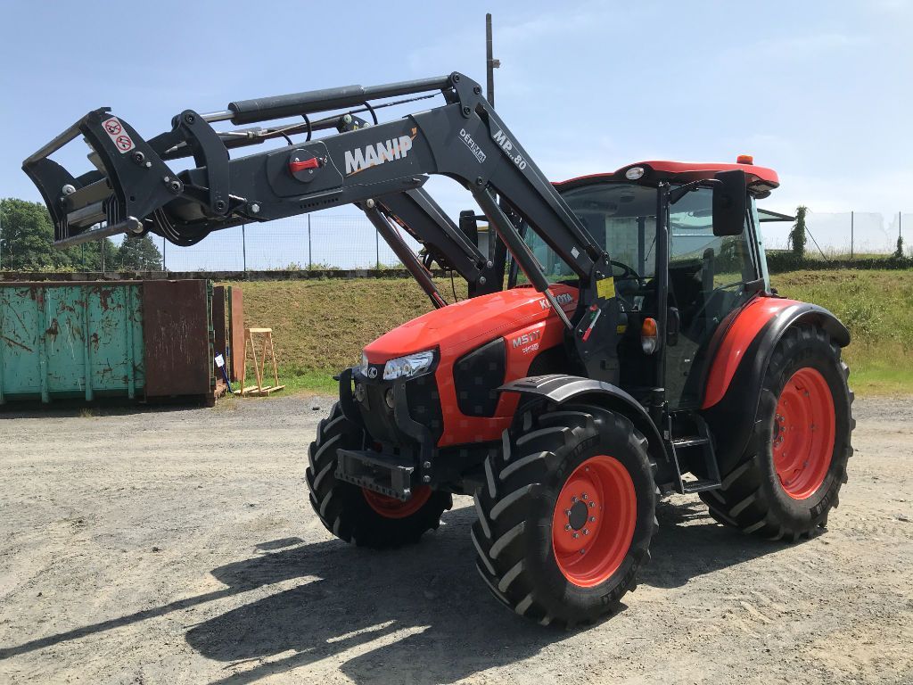 E-FARM: Kubota M5111 - Traktor - id PGZ2VMJ - 46 500 € - Rok výroby: 2021 - Hodiny motoru: 1 850,Výkon motoru (HP): 110,Francie