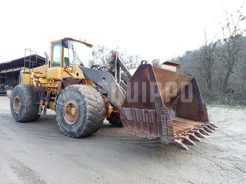VOLVO l220e Wheel loader €29,500