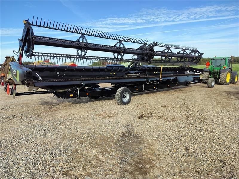 E-FARM: MacDon fd 140 - Barre de coupe - id 2SMX5HC - 79 769 € - Année: 2019 - Danemark