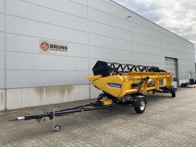 E-FARM: New Holland 760CG 8,53M/28FT - Vedhæftning til høst - id PTIUDW9 - Tyskland