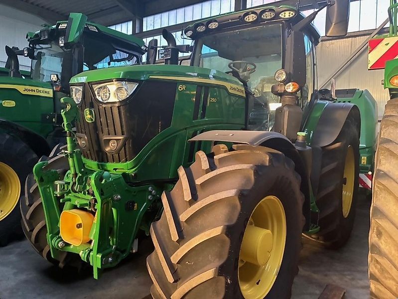 John Deere 6R 250 Tractor €215,000