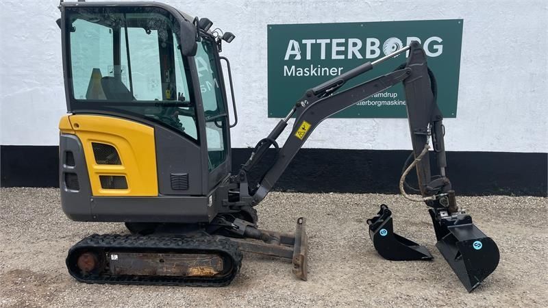 VOLVO ec18d minigraver Mini excavator €17,985