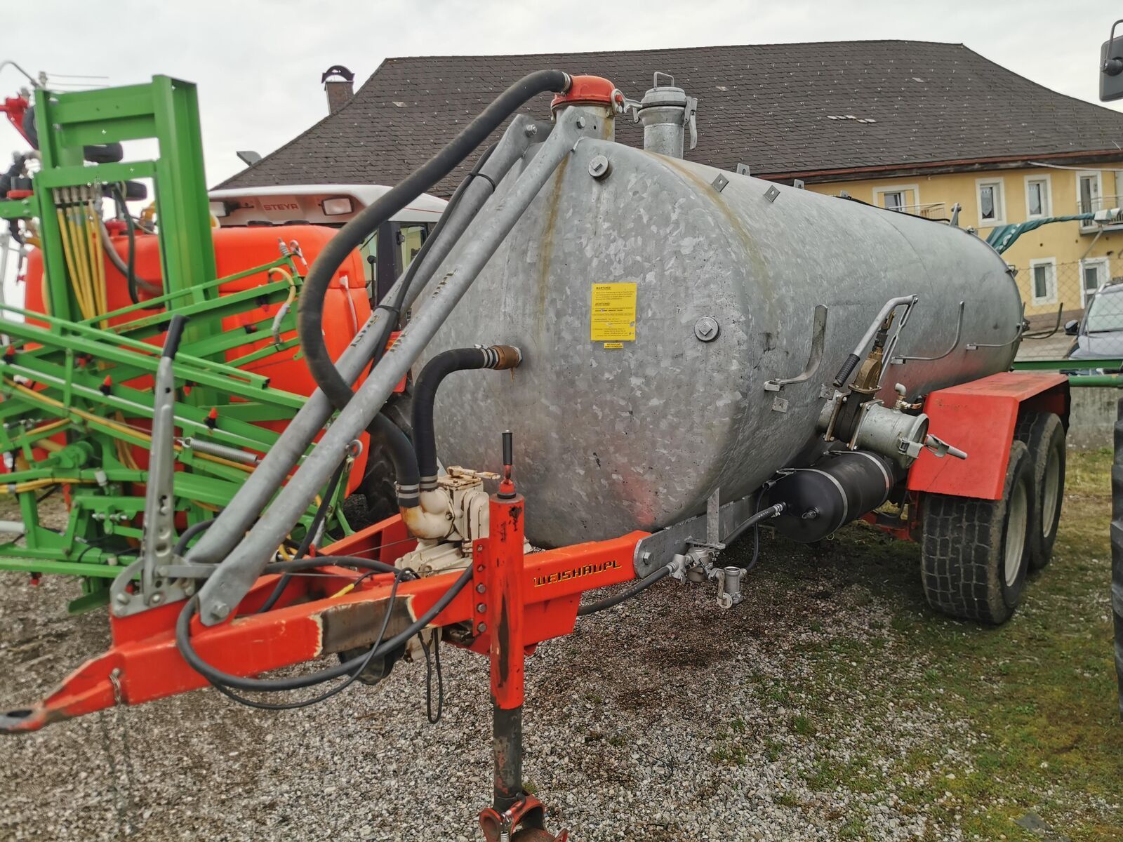 E-FARM: Vakutec va 6500 lt - Tanker - id FQM6U4U - €8,761 - Year of construction: 1986 - Austria