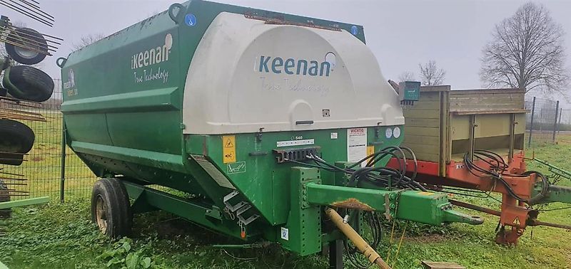 KEENAN mech-fiber 320 Przyczepa do mieszania paszy 6500 €