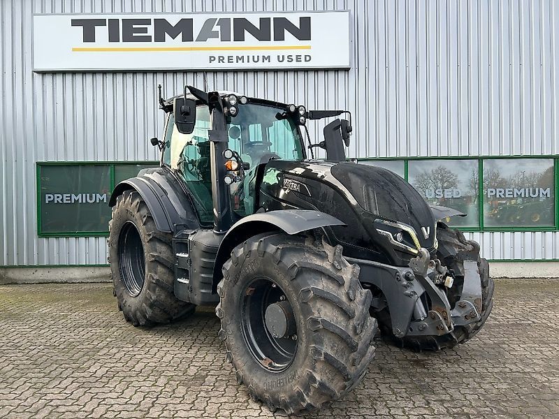 E-FARM: Valtra T195 - Traktor - id UBLXC4N - 110.526 € - Baujahr: 2023 - Abgelesene Motorstunden: 3.960,Motorleistung (PS): 195,Deutschland