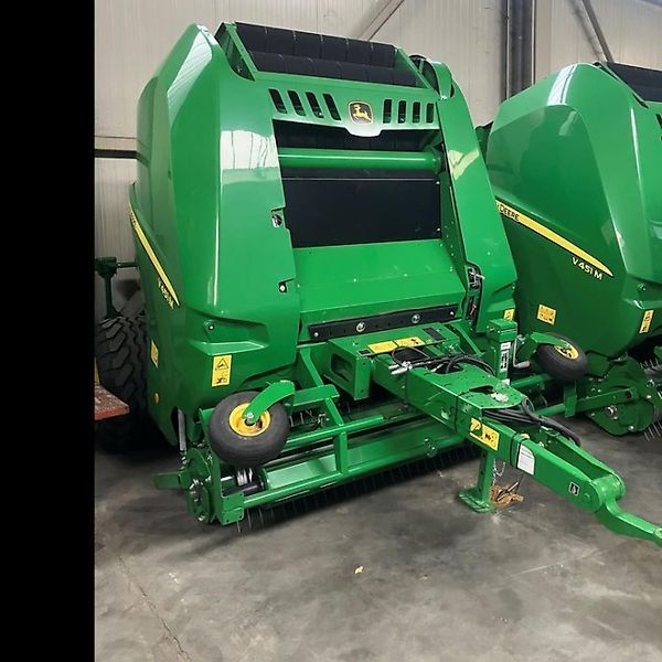 E-FARM: John Deere V451M - Ballenpresse - id 11KUFWV - 40.000 € - Baujahr: 2023 - Deutschland