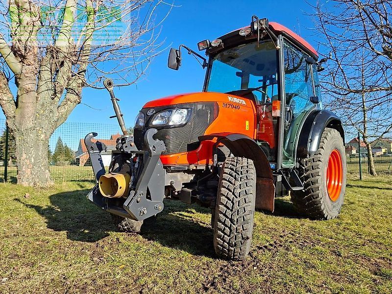 Kubota M 8540 Tractor €23,500