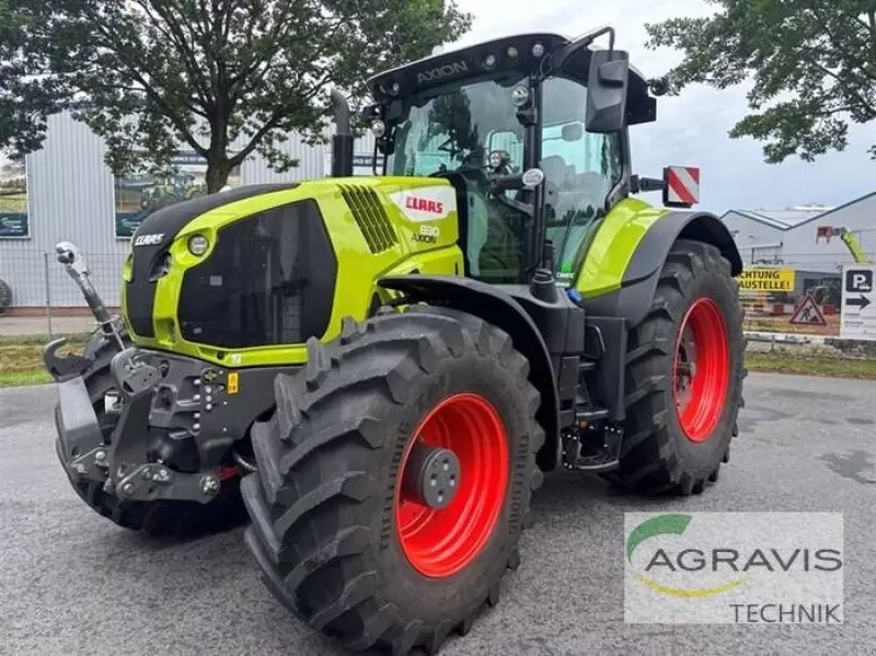 Claas Axion 830 CMATIC Tractor €149,900