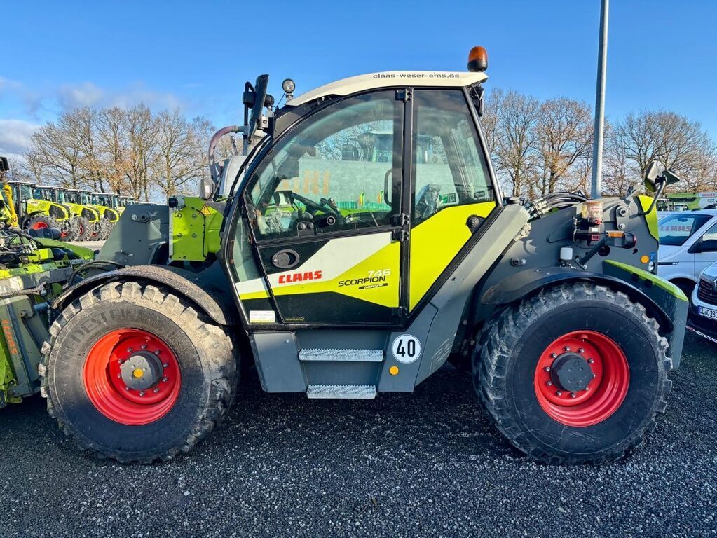 E-FARM: Claas scorpion 746 varipower, druckluft, 40 kmh, 522 h - Manipulador telescópico - id GBGYVSG - 109.244 € - Año: 2023 - Horas: 522,Potencia del motor: 143,Alemania