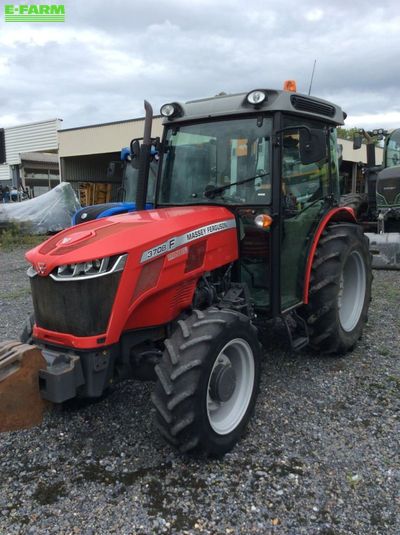 E-FARM: Massey Ferguson 3708F - Tractor - id DSGC1FZ - €30,000 - Year of construction: 2018 - Engine hours: 2,181,Engine power (HP): 85,France