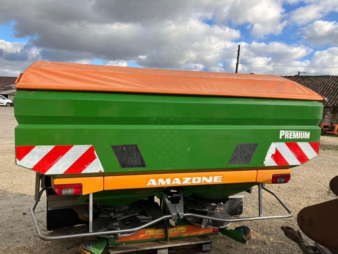 Amazone za-ts 4200 profis hydro Fertiliser spreader €13,000