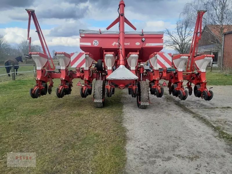 E-FARM: Kverneland tf profi - Tikslusis sėjimas - id SFSNMBG - 22 000 € - Gamybos metai: 2012 - Vokietija