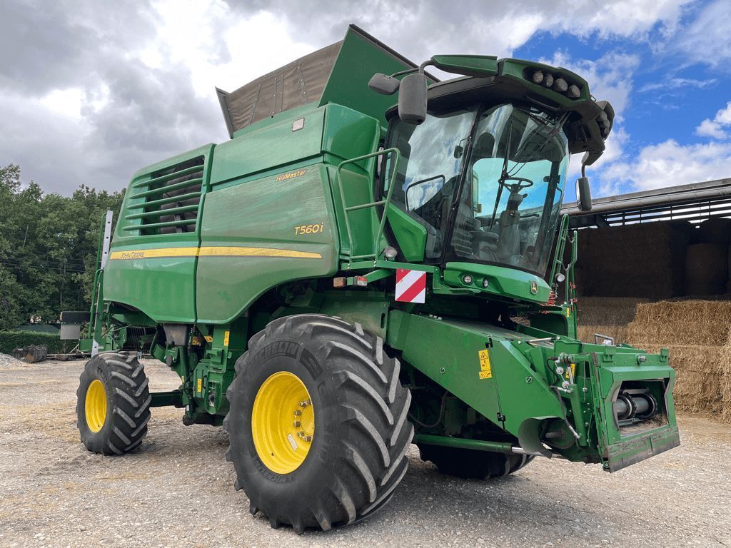 John Deere T 560 Combine harvester €179,000