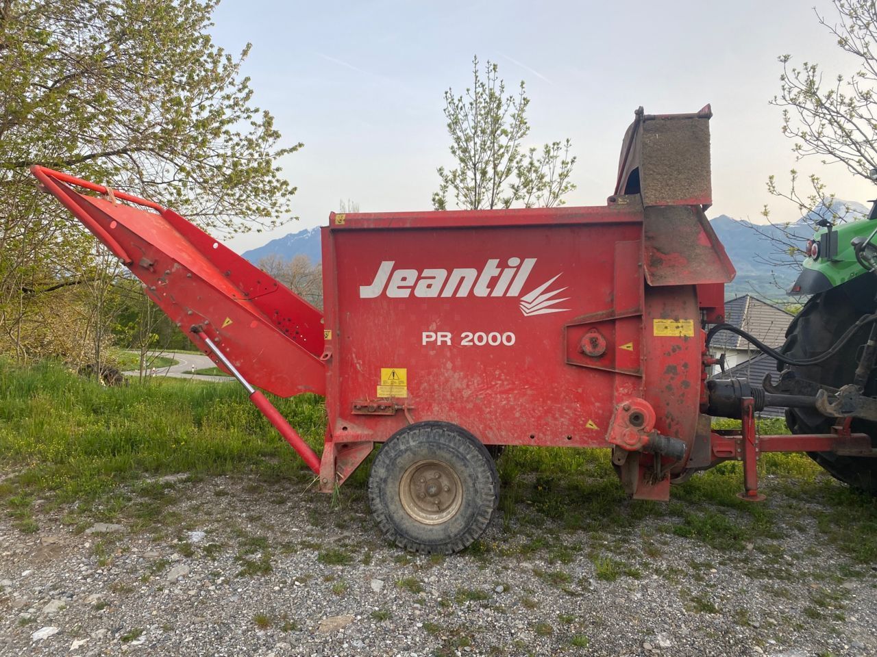 E-FARM: Jeantil pr 2000 - Fütterungstechnik Sonstige - id GKY9LAI - 8.000 € - Baujahr: 2017 - Frankreich