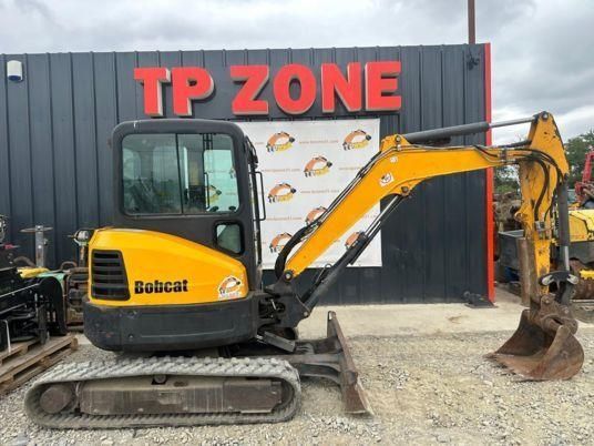 Bobcat E35 Mini excavator 23.500 EUR