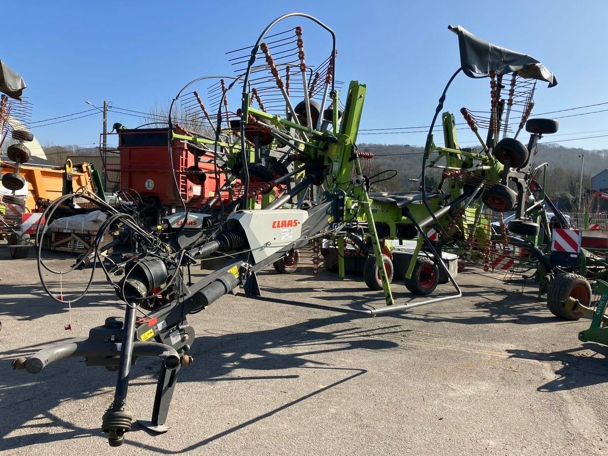 E-FARM: Claas Liner 1600 Twin - Karuzelowy przetrząsacz do siana - id LQK3HEL - 16 500 € - Rok produkcji: 2019 - Francja