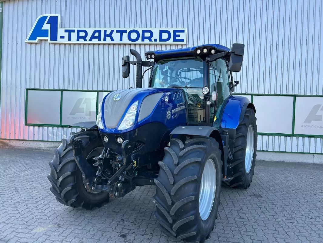 E-FARM: New Holland T7.225 - Traktor - id JA5U2UK - 89.474 € - Baujahr: 2023 - Abgelesene Motorstunden: 2.650,Motorleistung (PS): 225,Deutschland