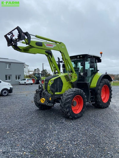 E-FARM: Claas Arion 530 CMATIC - Tractor - id SACGYMX - €85,000 - Year of construction: 2019 - Engine hours: 3,853,Engine power (HP): 145,France