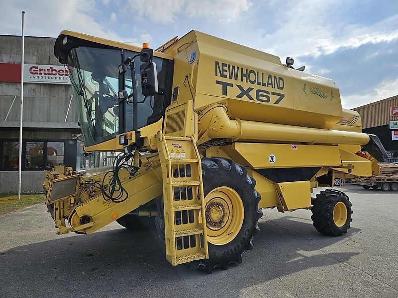 New Holland TX 67 Cosechadora 38.550 €