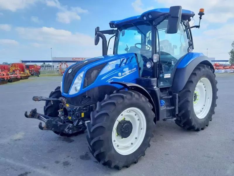 New Holland T5.120 AC Tractor 72.000 €