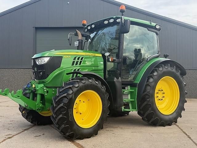 John Deere 6125 R Traktor 49 500 €