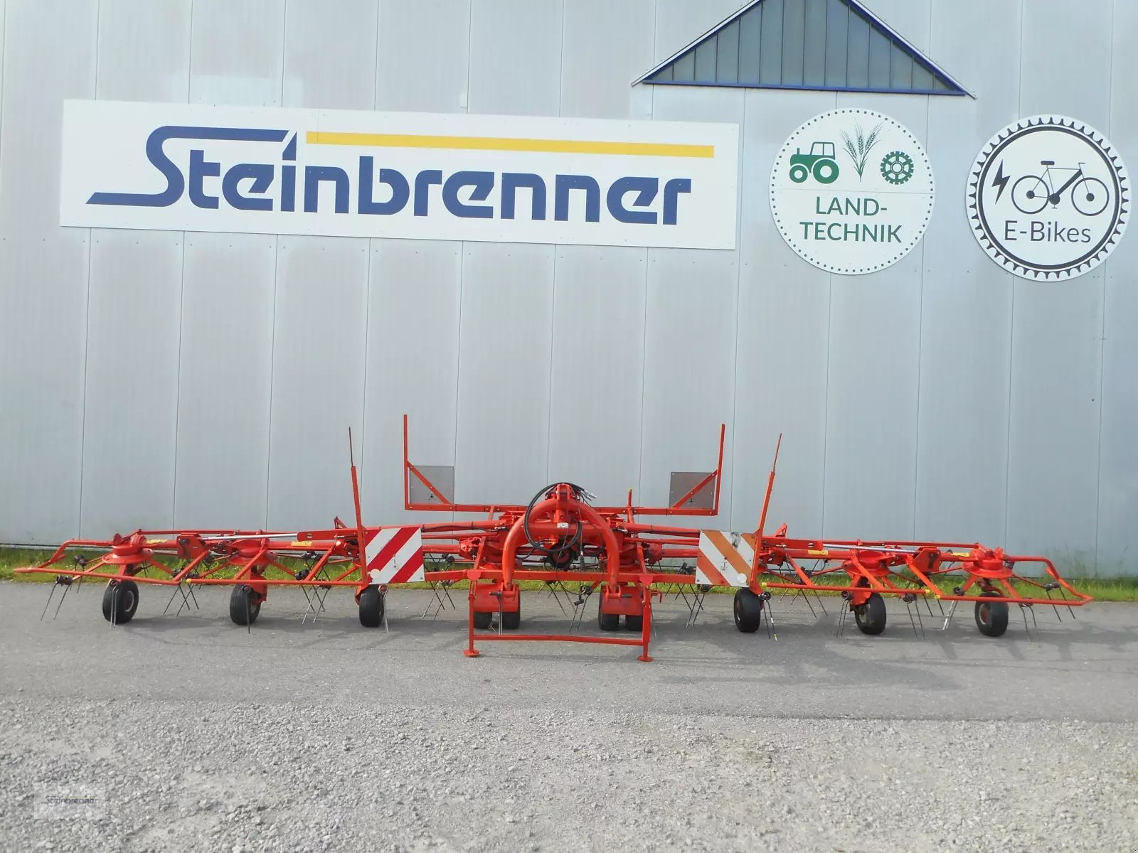 E-FARM: Kuhn GF 8501 MHO - Tedder - id 6FSKEPY - €6,134 - Year of construction: 1997 - Germany