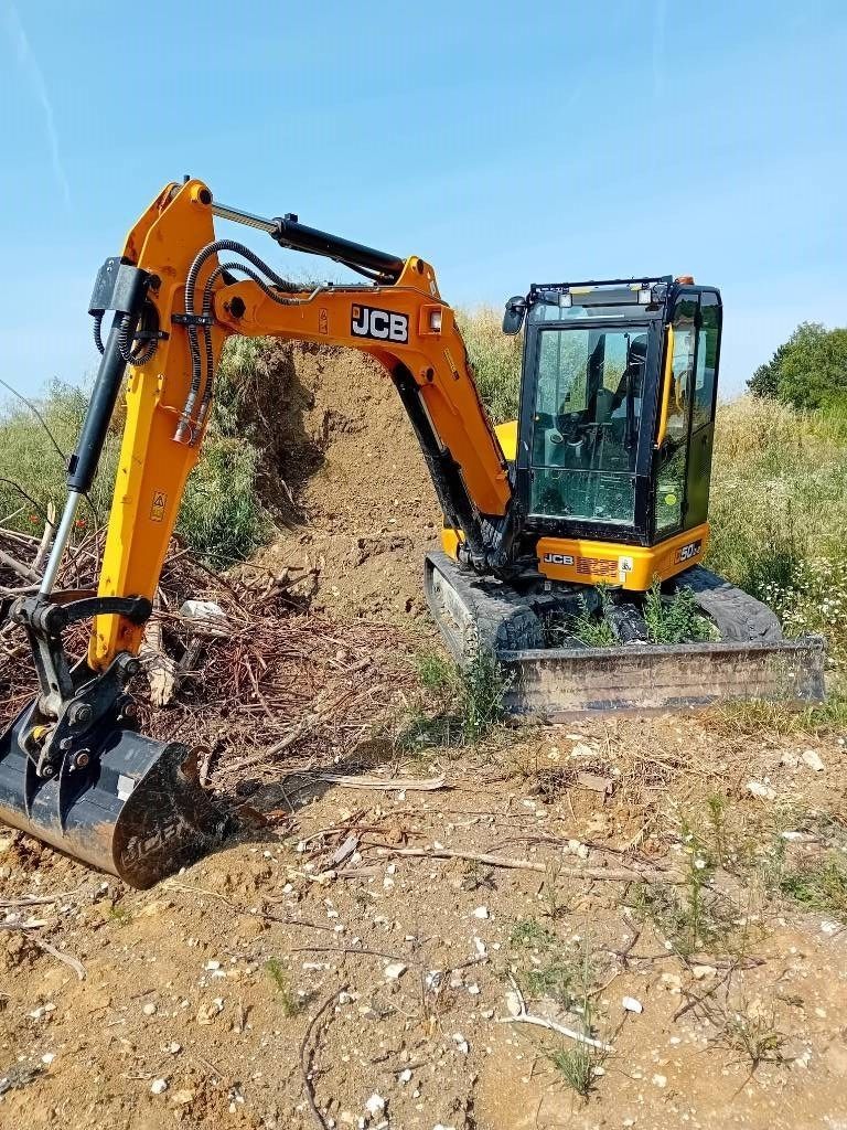 JCB 50Z-2 Mini excavator €44,000