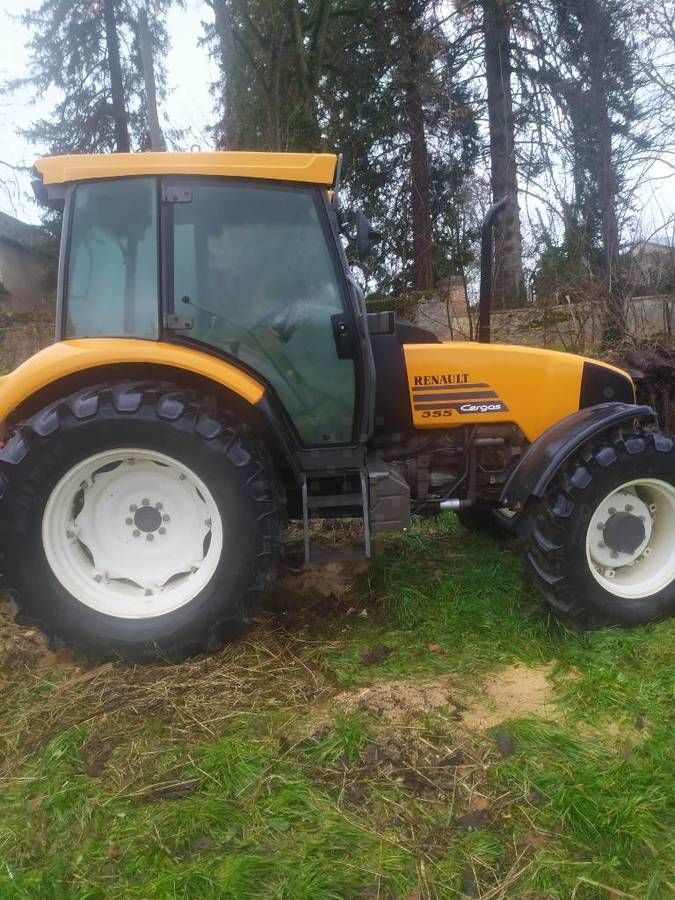 E-FARM: Renault tracteur cergos 35s - Tractor - id NBW3HZG - 18.500 € - Año: 2002 - Horas: 7000,Potencia del motor: 98,Francia
