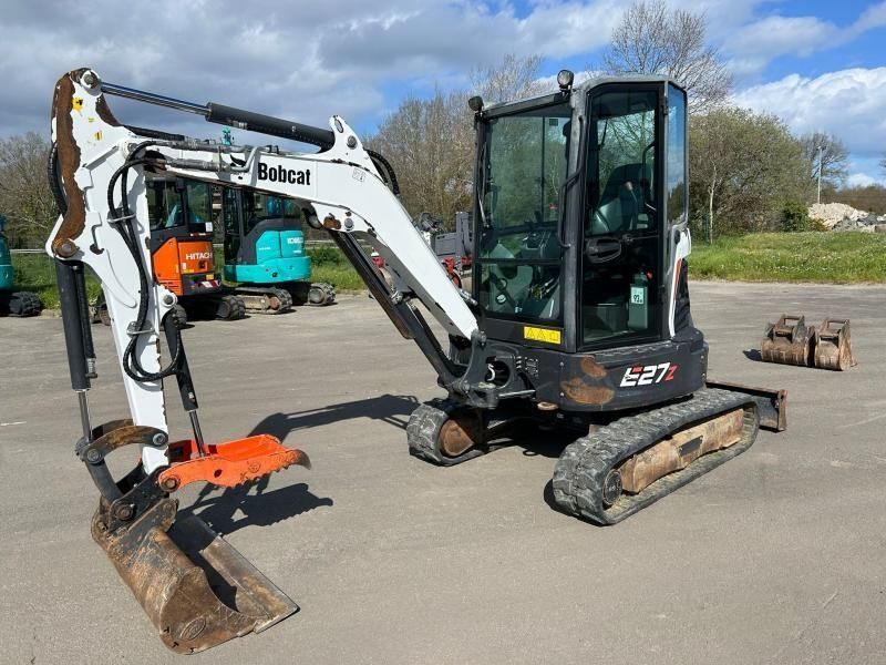 Bobcat E27z Mini excavator €24,500