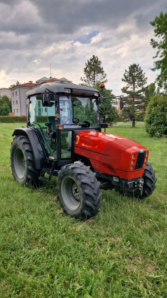 E-FARM: SAME Dorado 70 Classic - Tractor - id BBHM3YJ - 25.500 € - Año: 2017 - Horas: 5754,Potencia del motor: 70,Italia