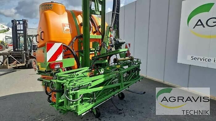 E-FARM: Amazone uf 1201 - Sprayer - id ZZ3Y3NI - €19,500 - Year of construction: 2015 - Germany