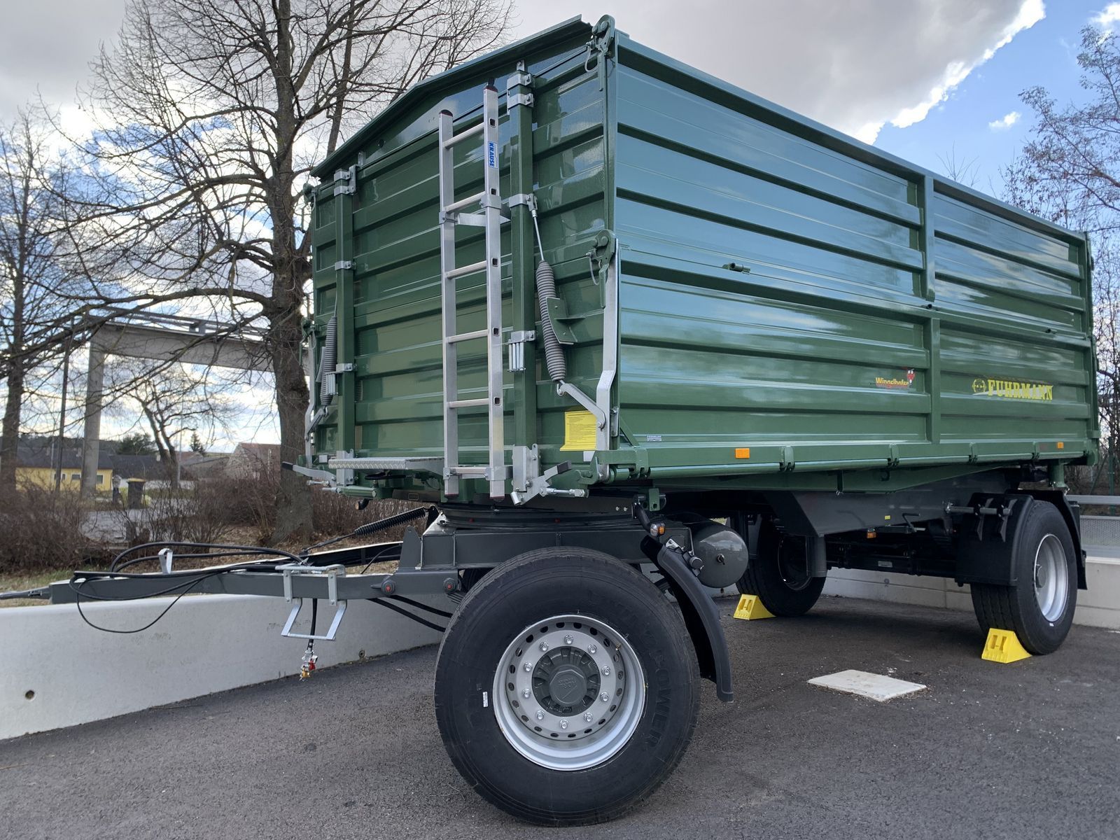 E-FARM: FUHRMANN ff 18.000 - Dumper - id XTWQ2ZM - €26,584 - Year of construction: 2025 - Austria