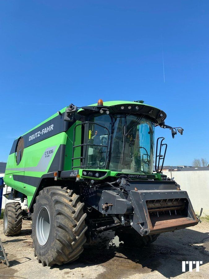 E-FARM: Deutz-Fahr c9306 - Kombajn zbożowy - id IJX4JIW - 99 000 € - Rok produkcji: 2019 - Motogodziny: 1200,Francja