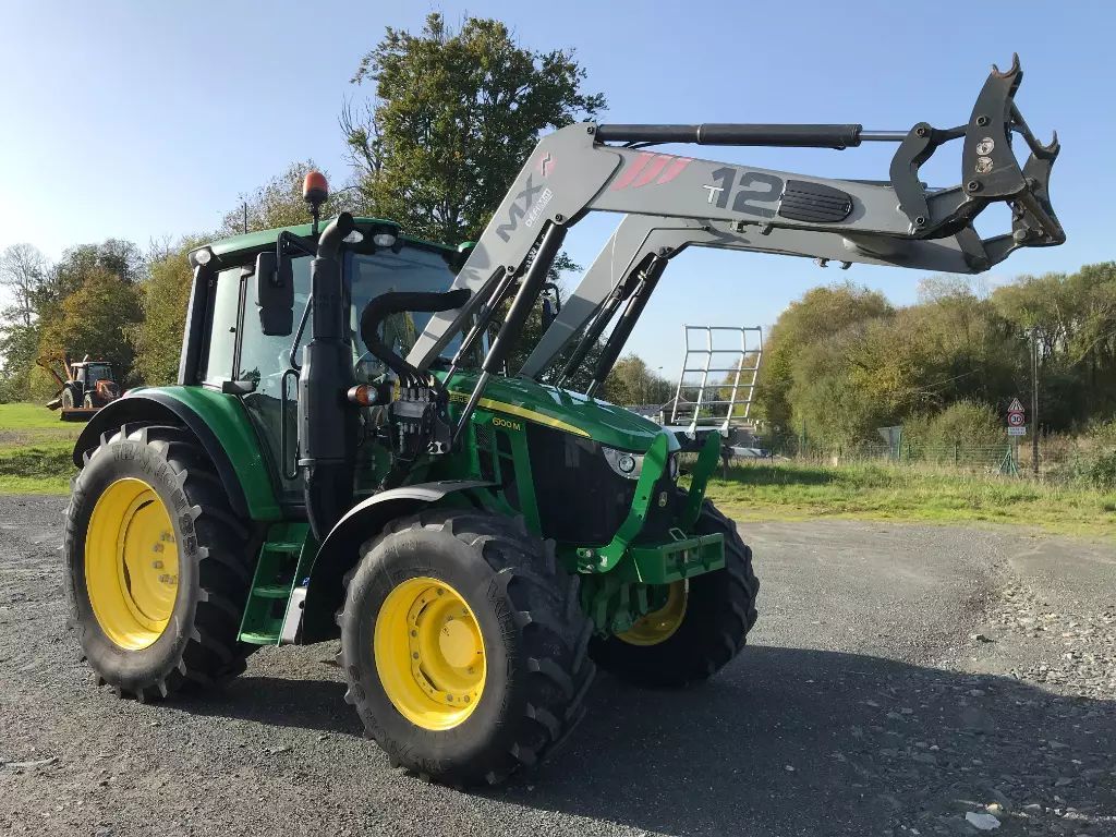 E-FARM: John Deere 6100 M - Tracteur - id IIZ48V7 - 72 000 € - Année: 2020 - France