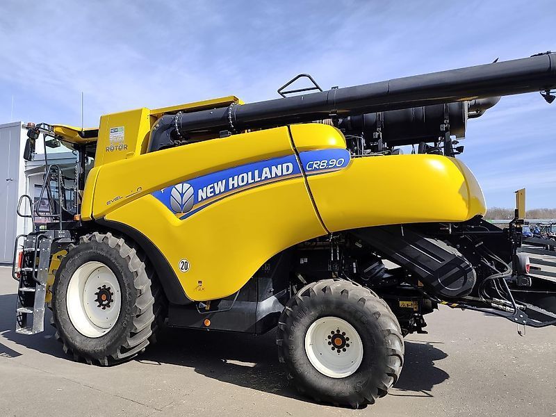 New Holland CR 8.90 Kombainas 183 000 €