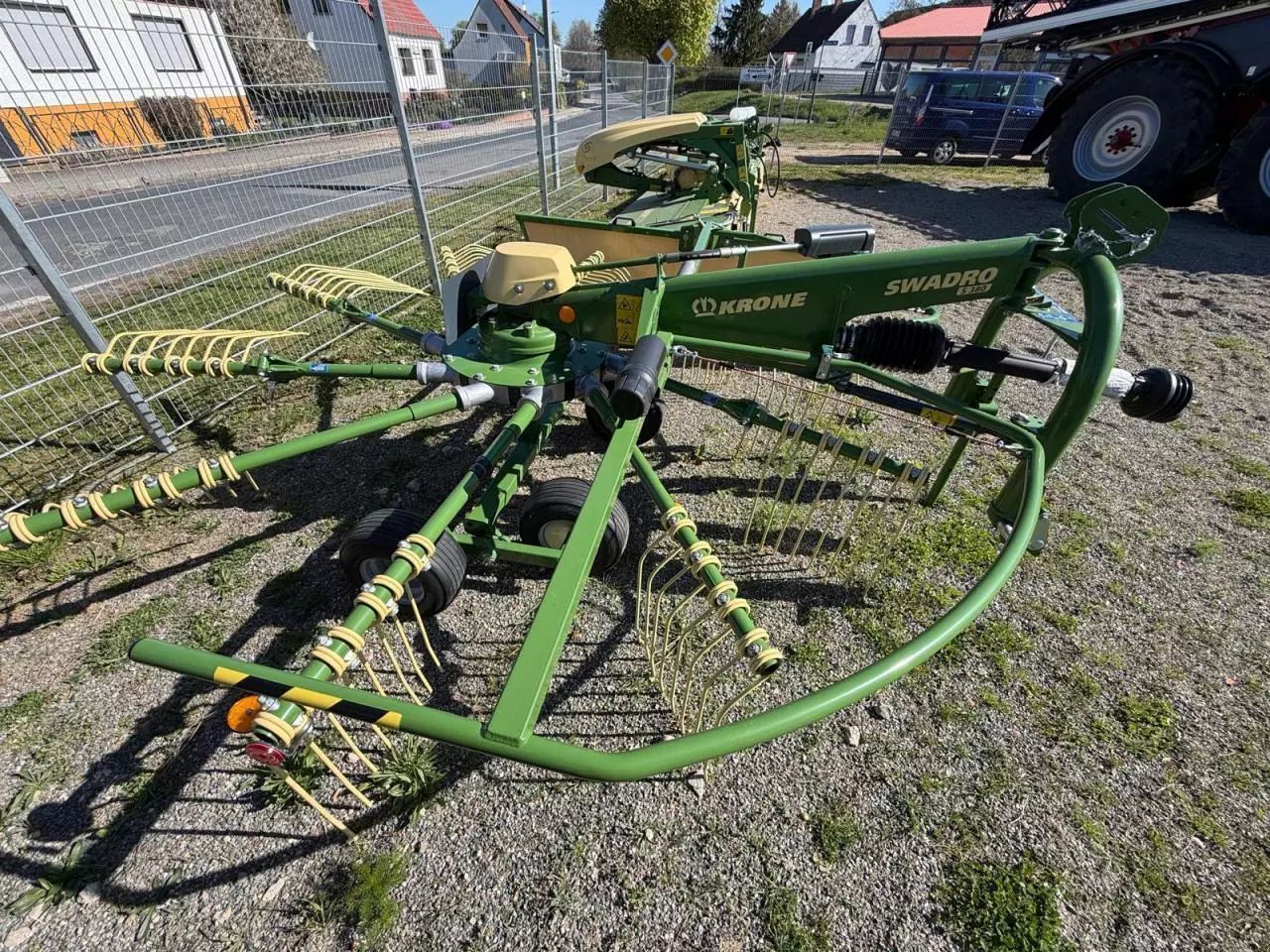 Krone Swadro S 380 Rake €10,250
