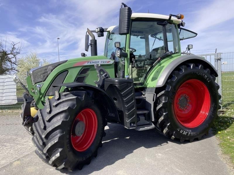 Fendt 724 Vario Profi Plus Traktor 92.500 €
