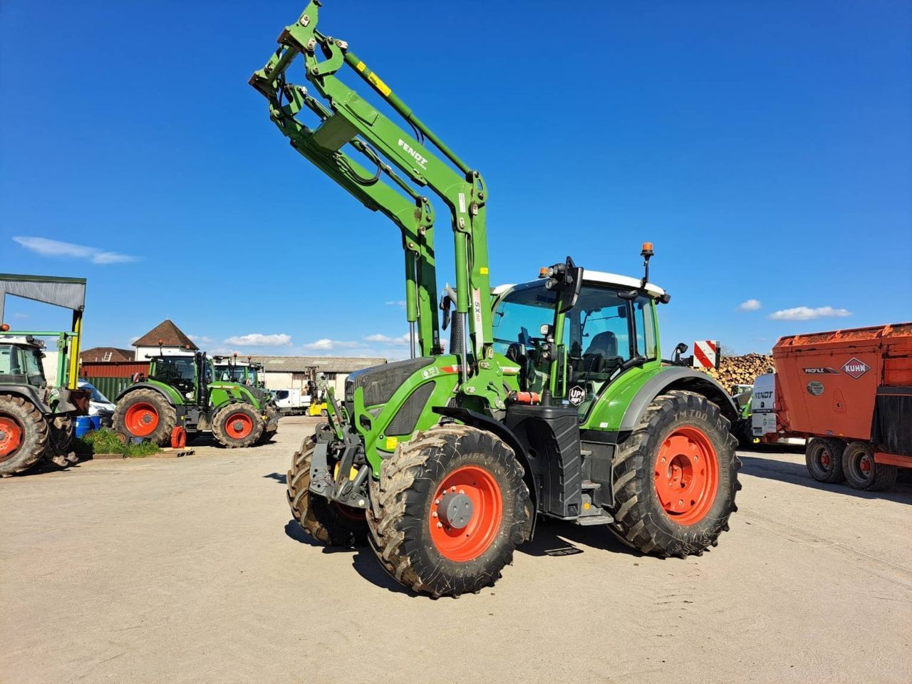 Fendt 716 Vario Tractor €135,000