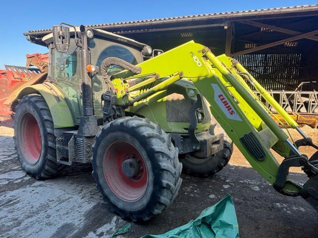 Claas Arion 430 Tractor €55,000