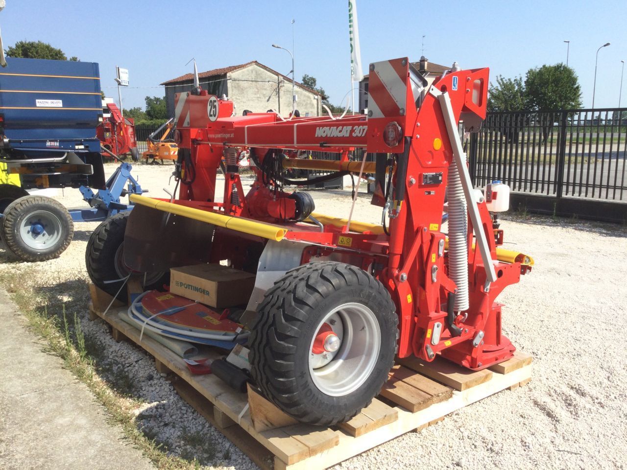 E-FARM: pöttinger 307 t rc - Mower - id XFJTZEJ - Year of construction: 2022 - Italy