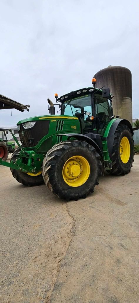 John Deere 6195 R Tractor 97.000 EUR
