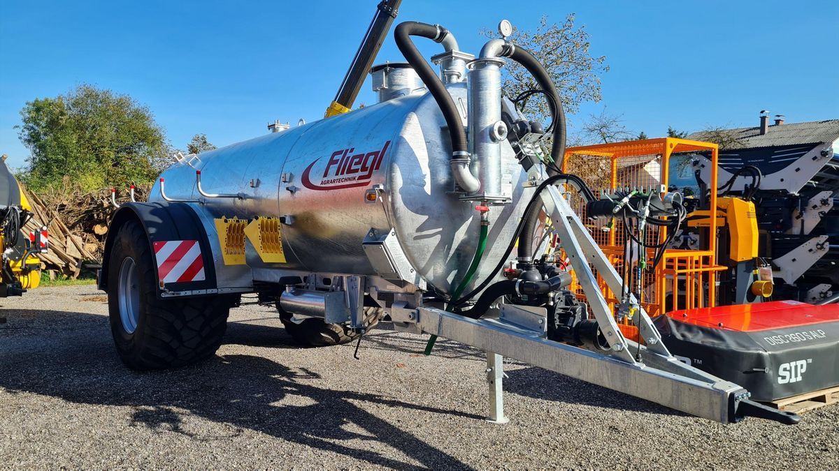 E-FARM: Fliegl Jumbo Line - Citerne - id ZJZ3S3H - 35 750 € - Année: 2023 - Autriche