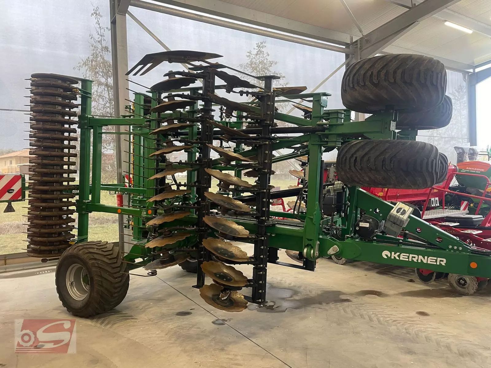 E-FARM: KERNER ha 500 - Disc harrow - id BTXYGBF - €51,900 - Year of construction: 2024 - Austria