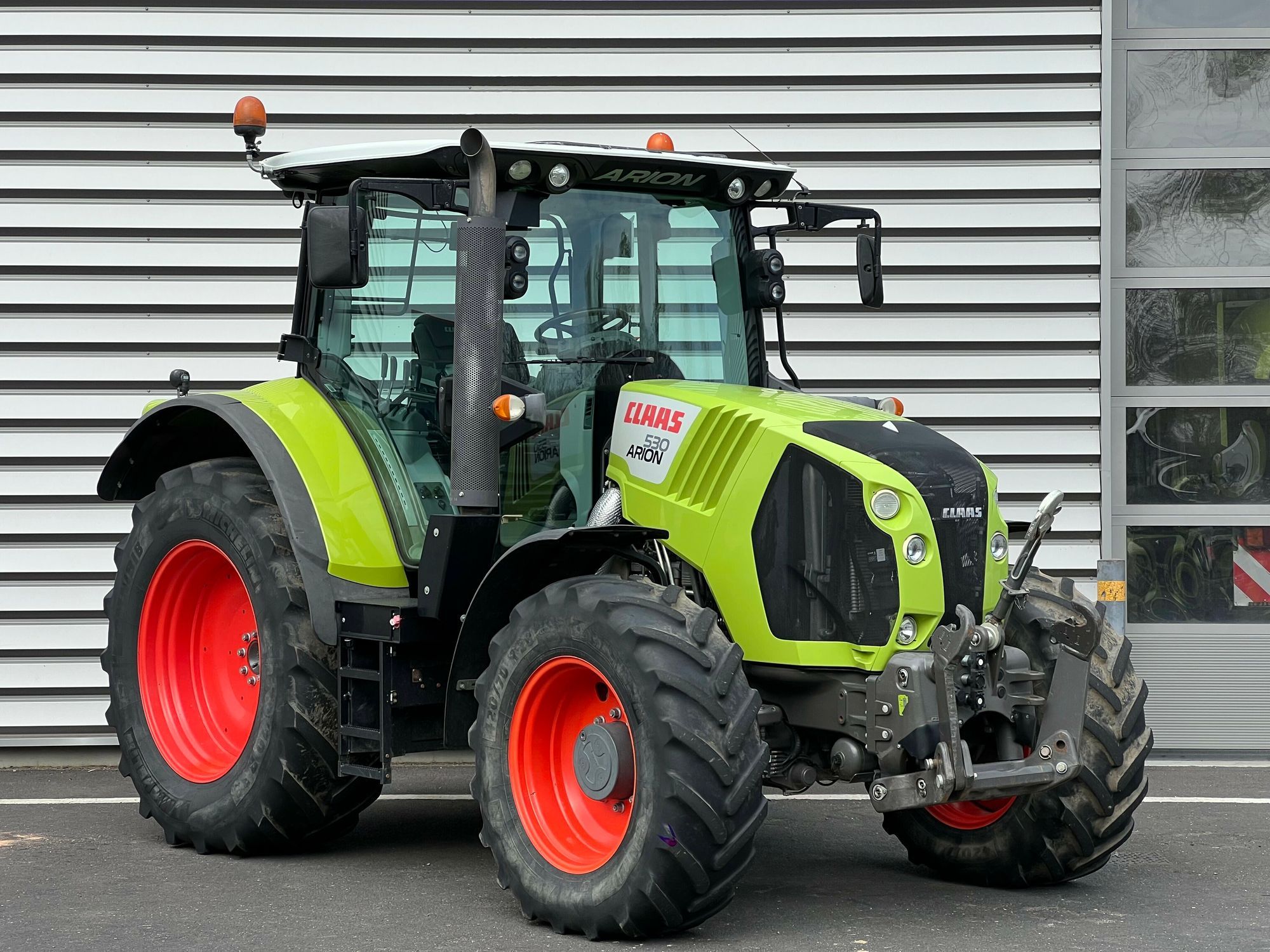 E-FARM: Claas Arion 530 CIS - Tractor - id 9GAN9IC - €66,000 - Year of construction: 2015 - Engine hours: 3,757,Engine power (HP): 145,France